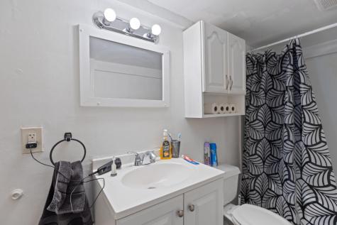 42 Carey Lane Waterville ME 04901