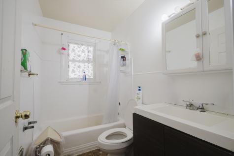 67 Maple Street Lewiston ME 04240