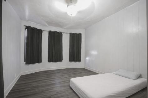 67 Maple Street Lewiston ME 04240