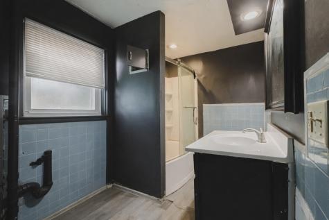 67 Maple Street Lewiston ME 04240