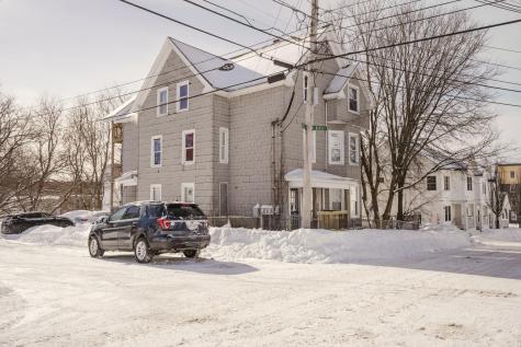 67 Maple Street Lewiston ME 04240