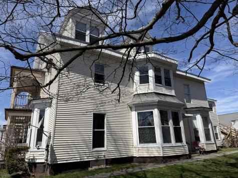 344 Main Street Biddeford ME 04005