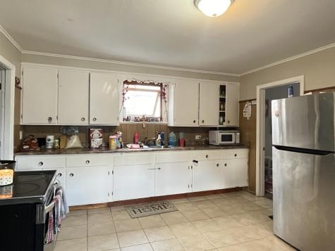 218 Summer Street Auburn ME 04210