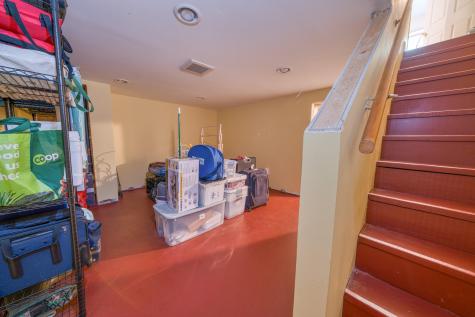 208 Congress Street Belfast ME 04915