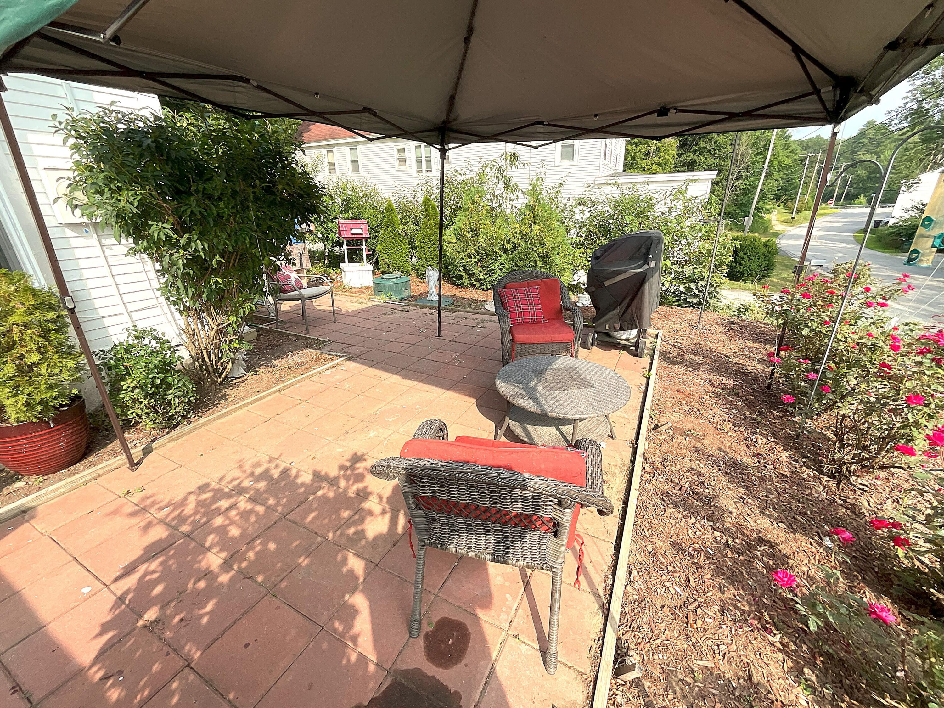 19 Depot Street Buxton ME 04093