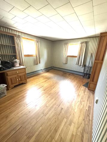 5 Park Avenue Newport ME 04953