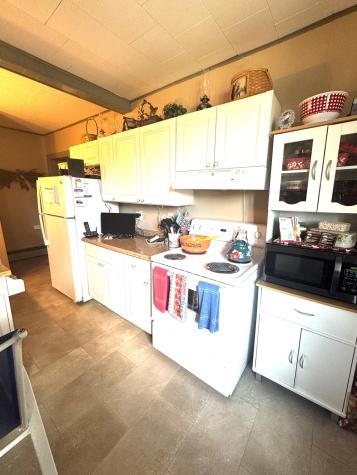 5 Park Avenue Newport ME 04953