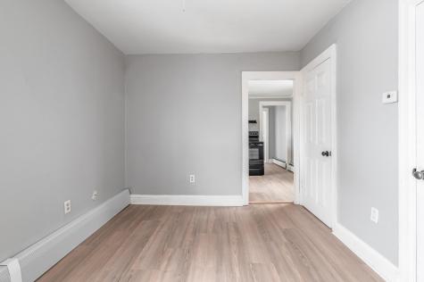 11 Ayers Court Brewer ME 04412