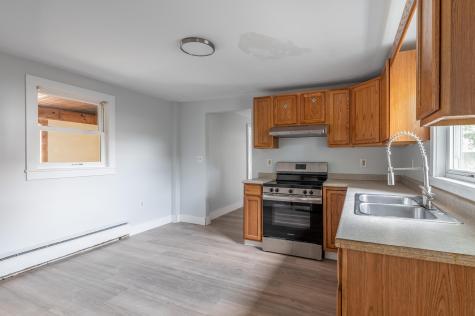 11 Ayers Court Brewer ME 04412