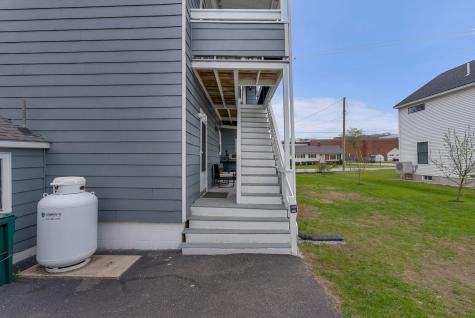 4 Highland Street Biddeford ME 04005