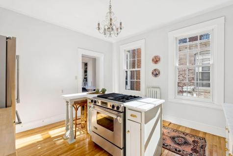 93 Pine Street Portland ME 04102