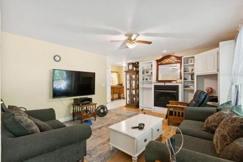 New Gloucester ME 04260