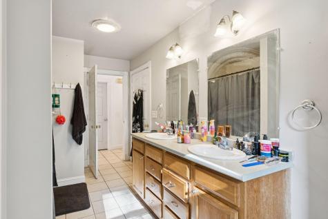 New Gloucester ME 04260