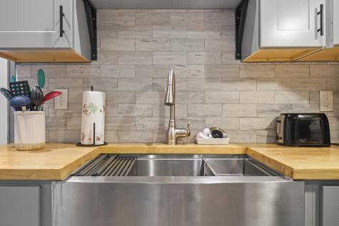 113-115 Saco Avenue Old Orchard Beach ME 04064