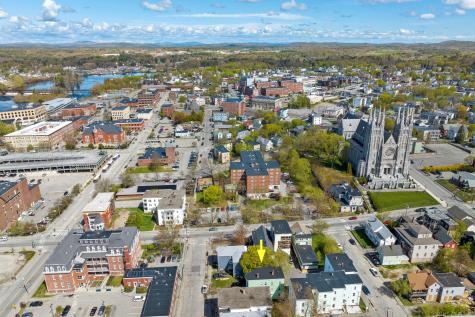 98 Blake Street Lewiston ME 04240