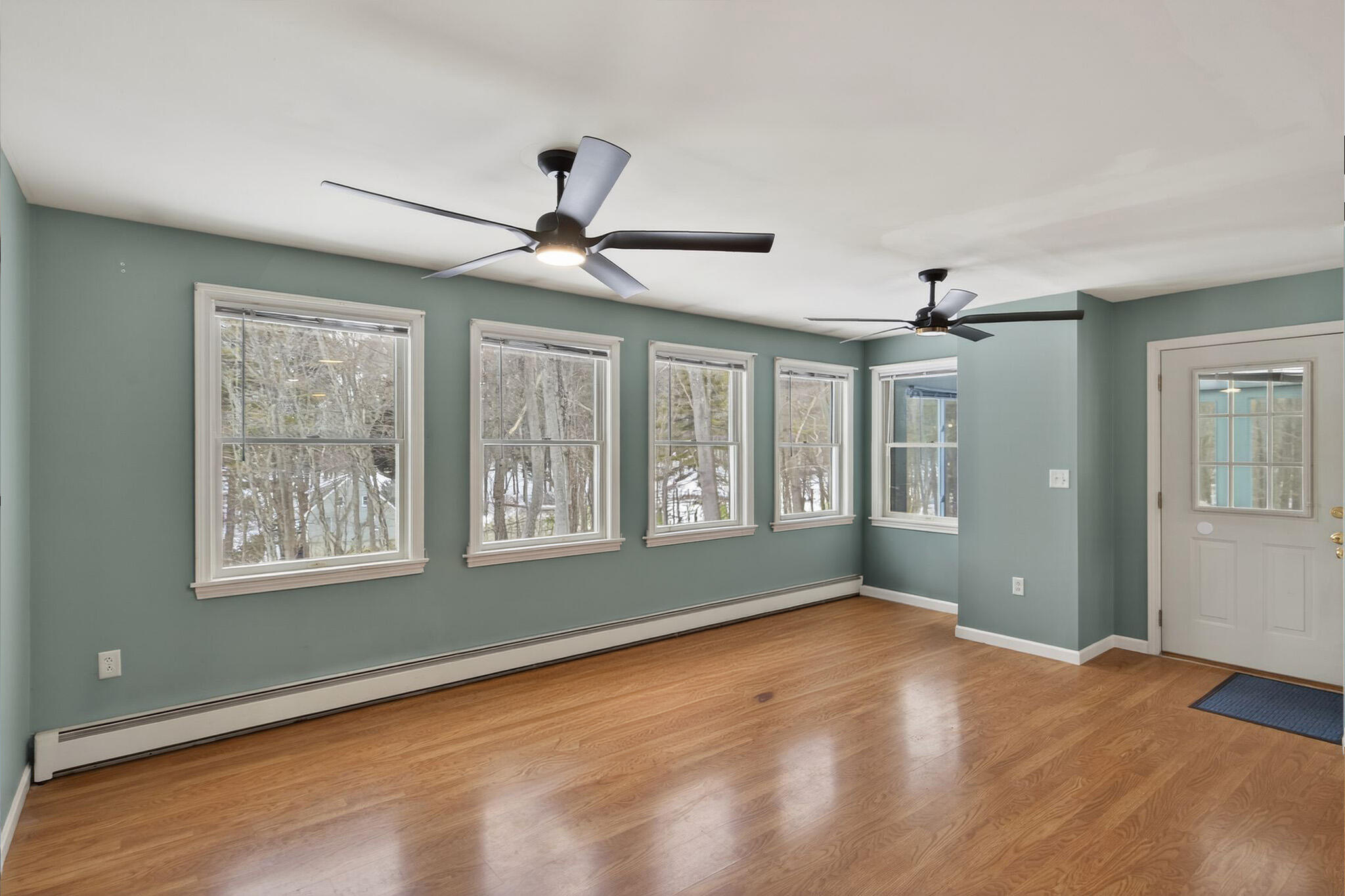 8-10 Bayview Lane Kittery ME 03904