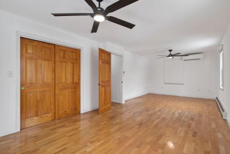 8-10 Bayview Lane Kittery ME 03904