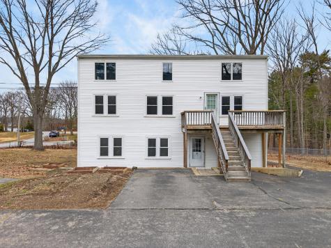 8-10 Bayview Lane Kittery ME 03904