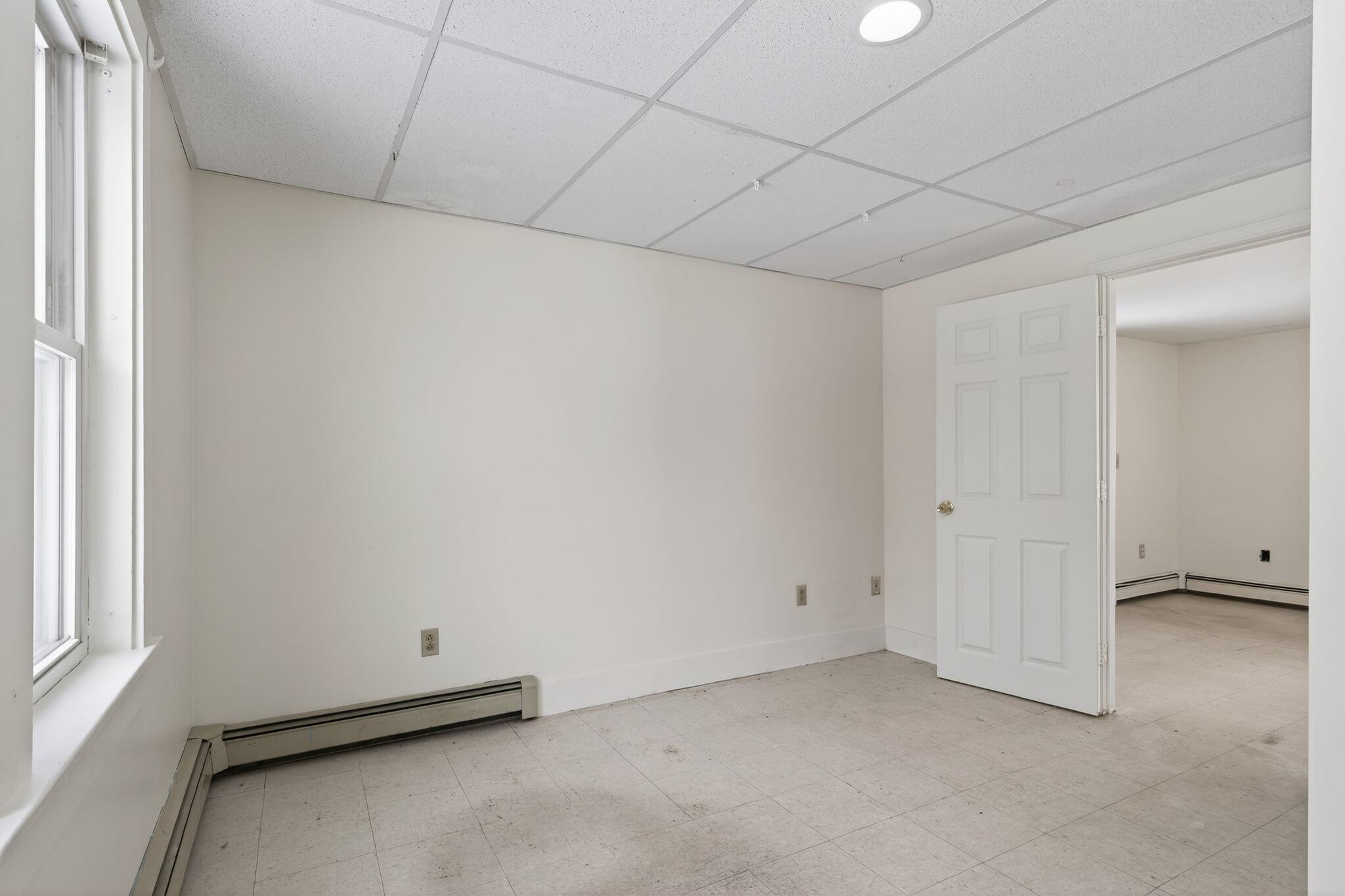 8-10 Bayview Lane Kittery ME 03904