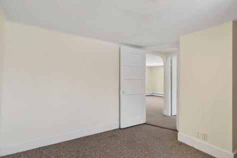 8-10 Bayview Lane Kittery ME 03904