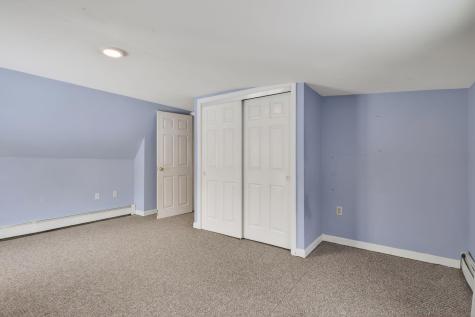 8-10 Bayview Lane Kittery ME 03904