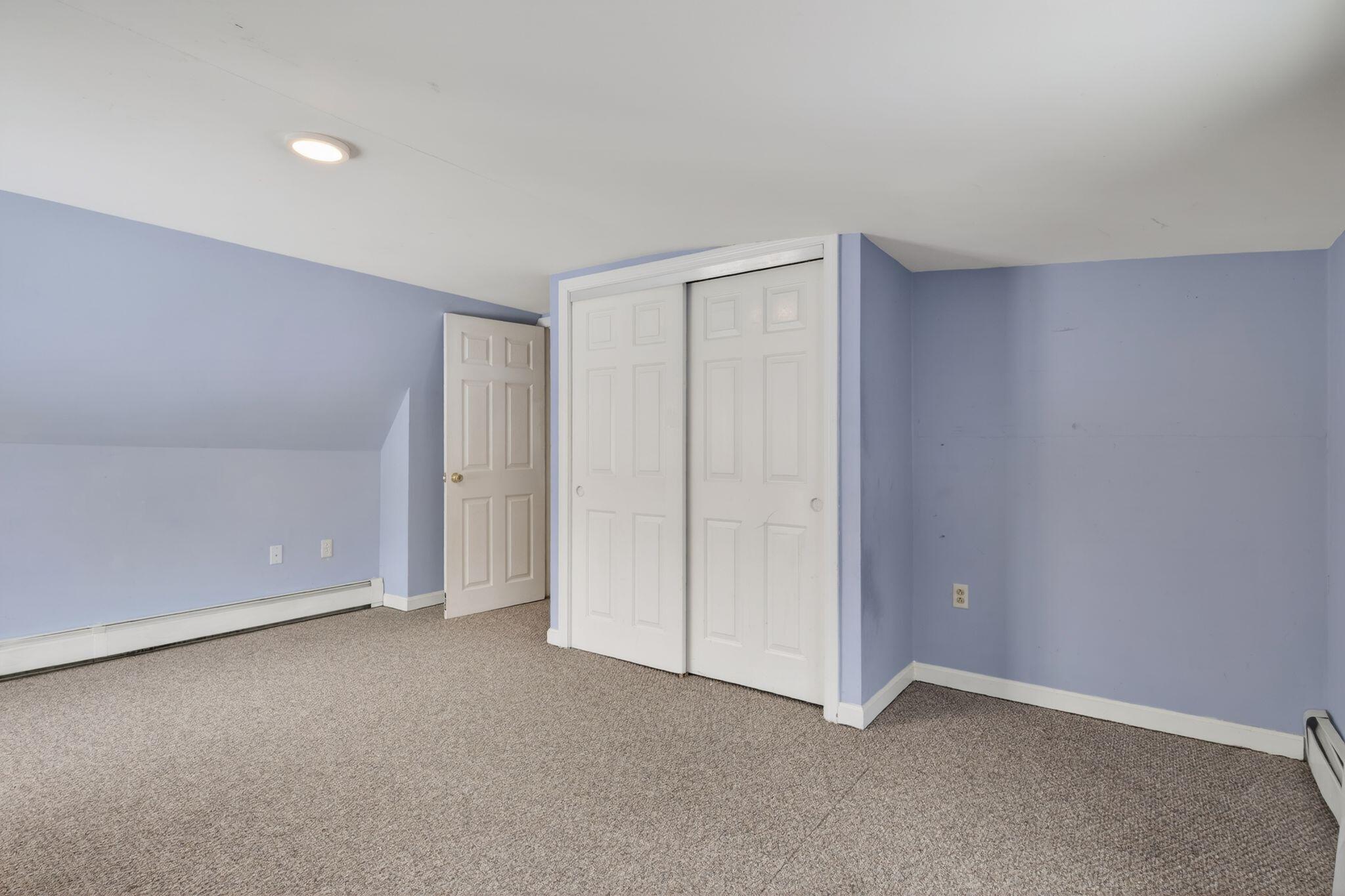 8-10 Bayview Lane Kittery ME 03904