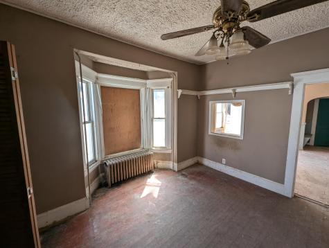 113 7th Street Auburn ME 04210
