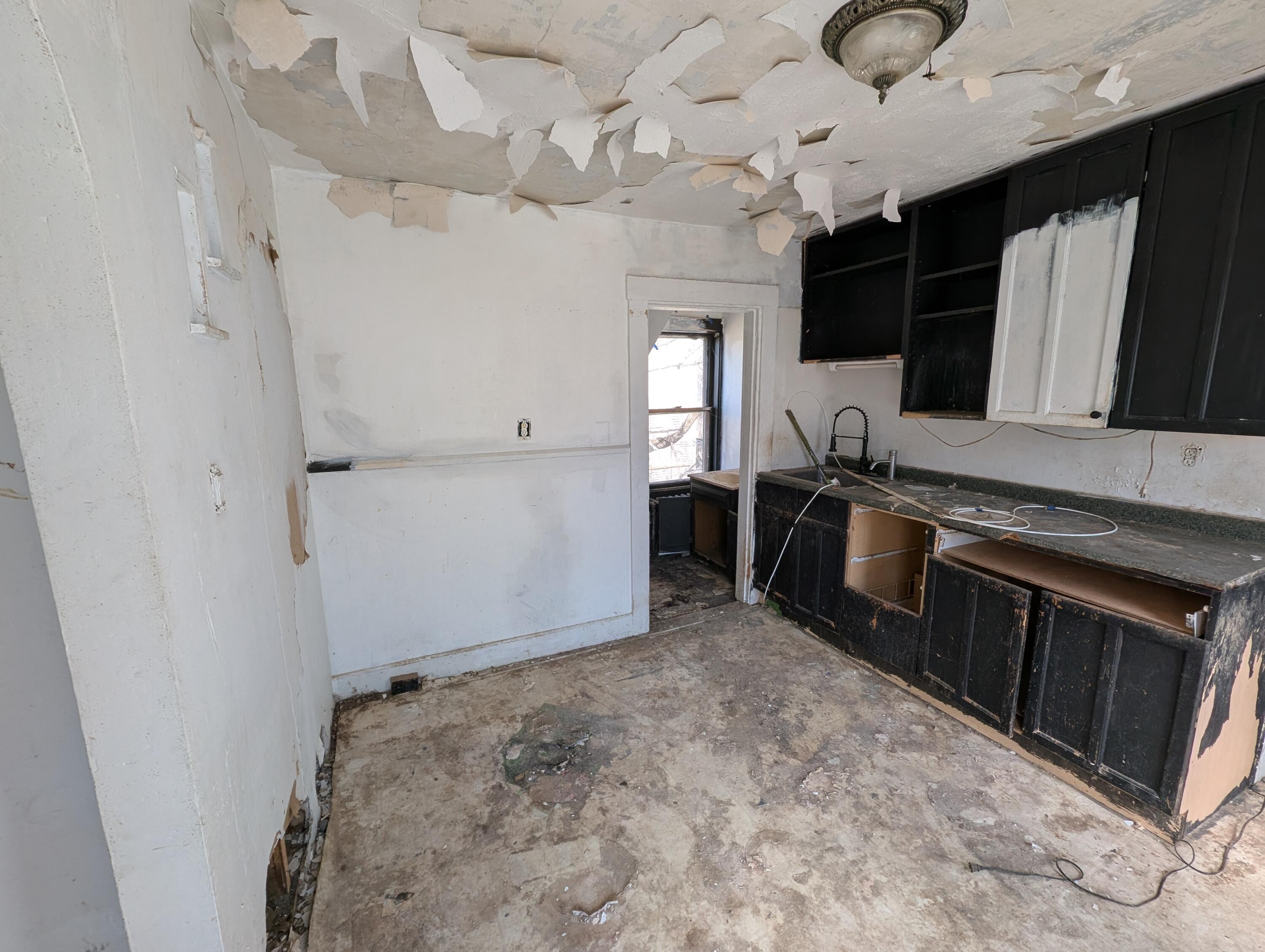 113 7th Street Auburn ME 04210