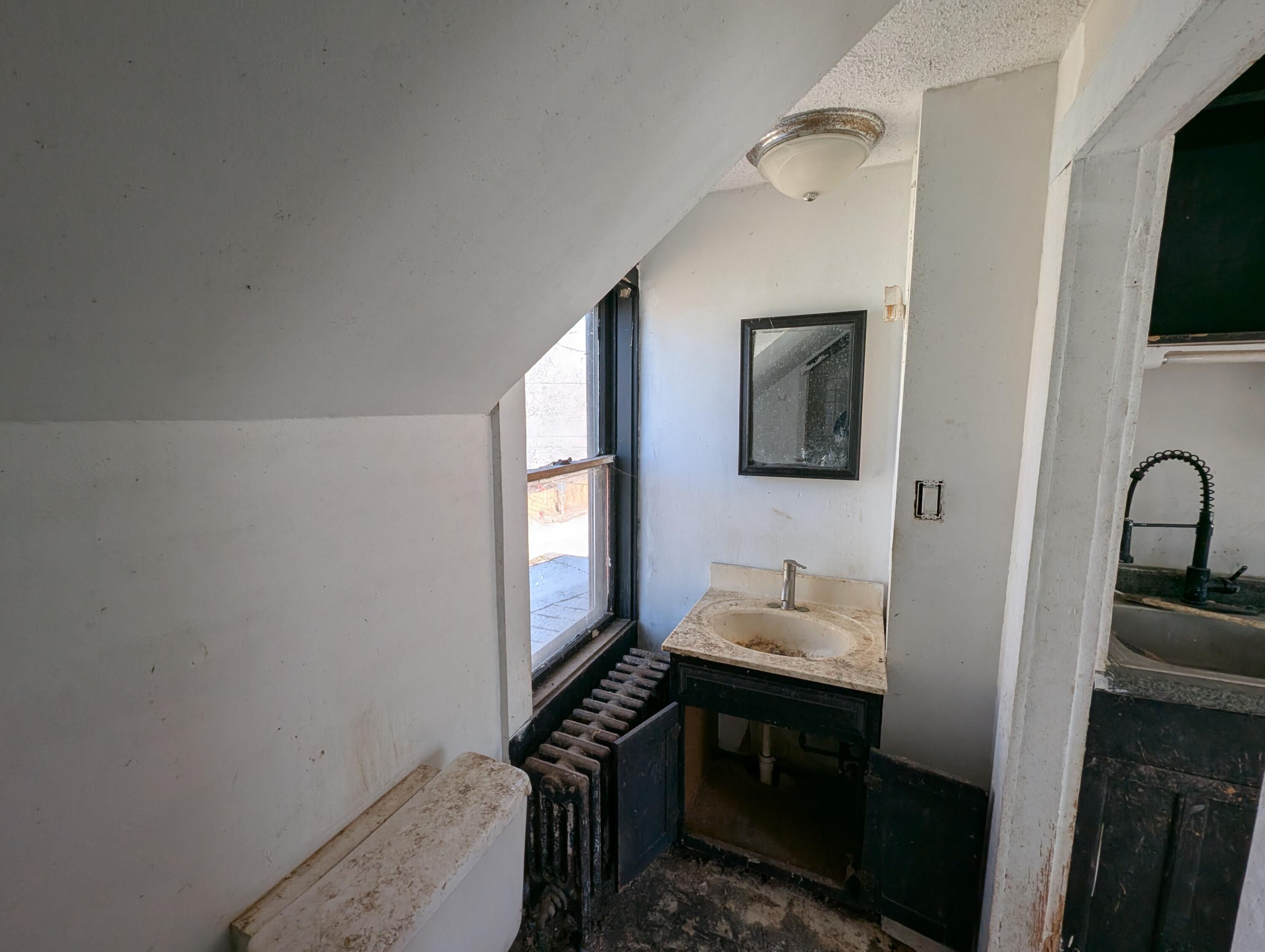 113 7th Street Auburn ME 04210
