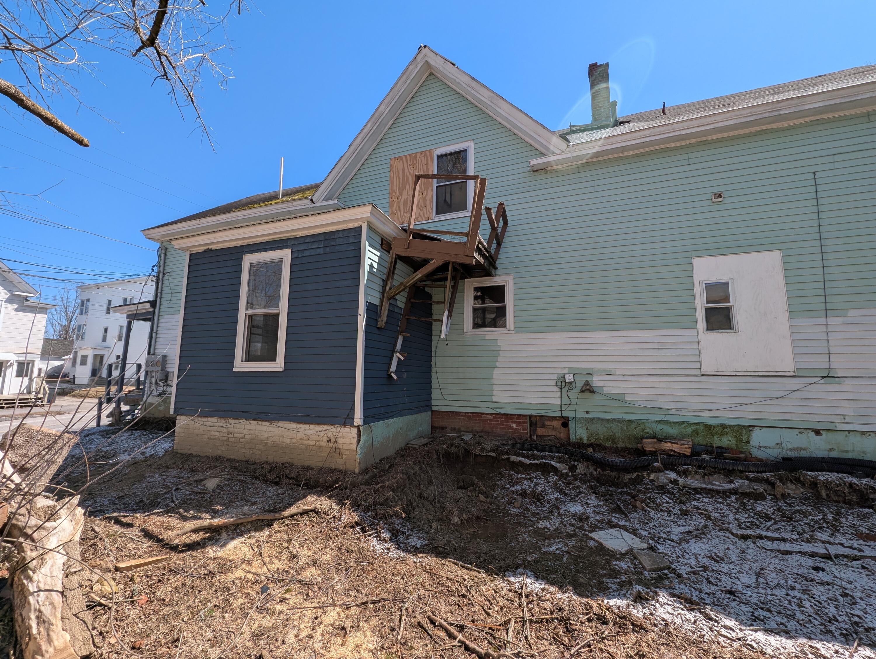 113 7th Street Auburn ME 04210