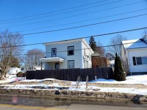 5 Farwell Street Lewiston ME 04240