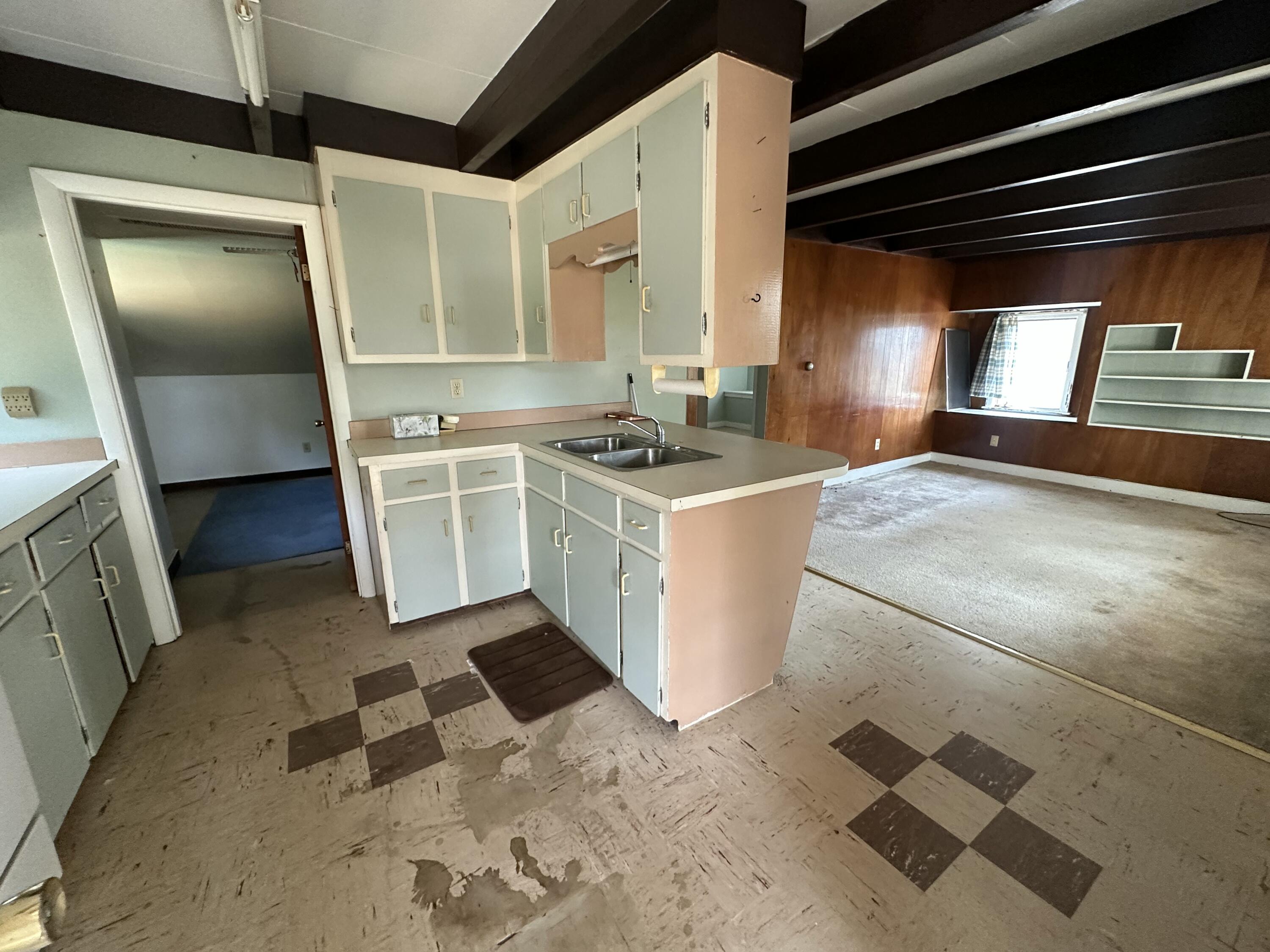 562 Post Road Wells ME 04090