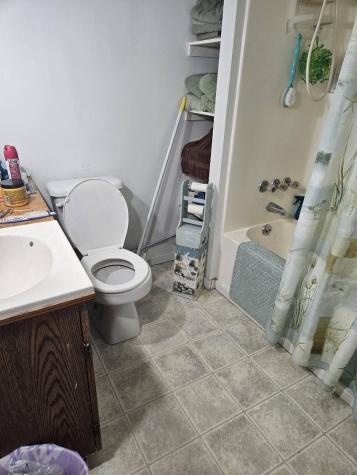 139 Croswell Road Farmington ME 04938