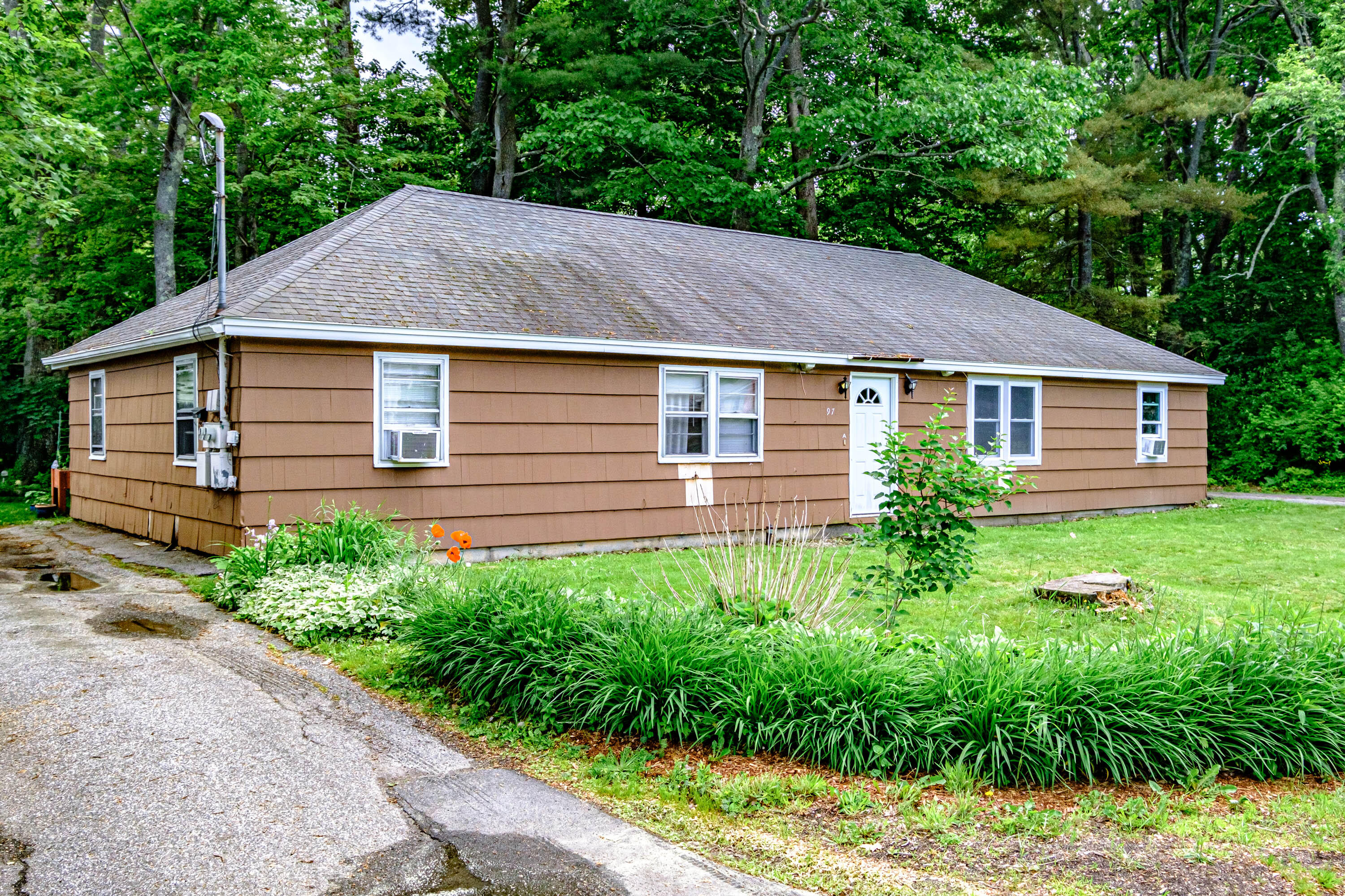 97 Bates Street Yarmouth ME 04096