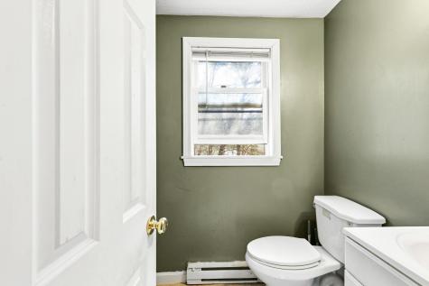 5 Appleby Street Sanford ME 04073