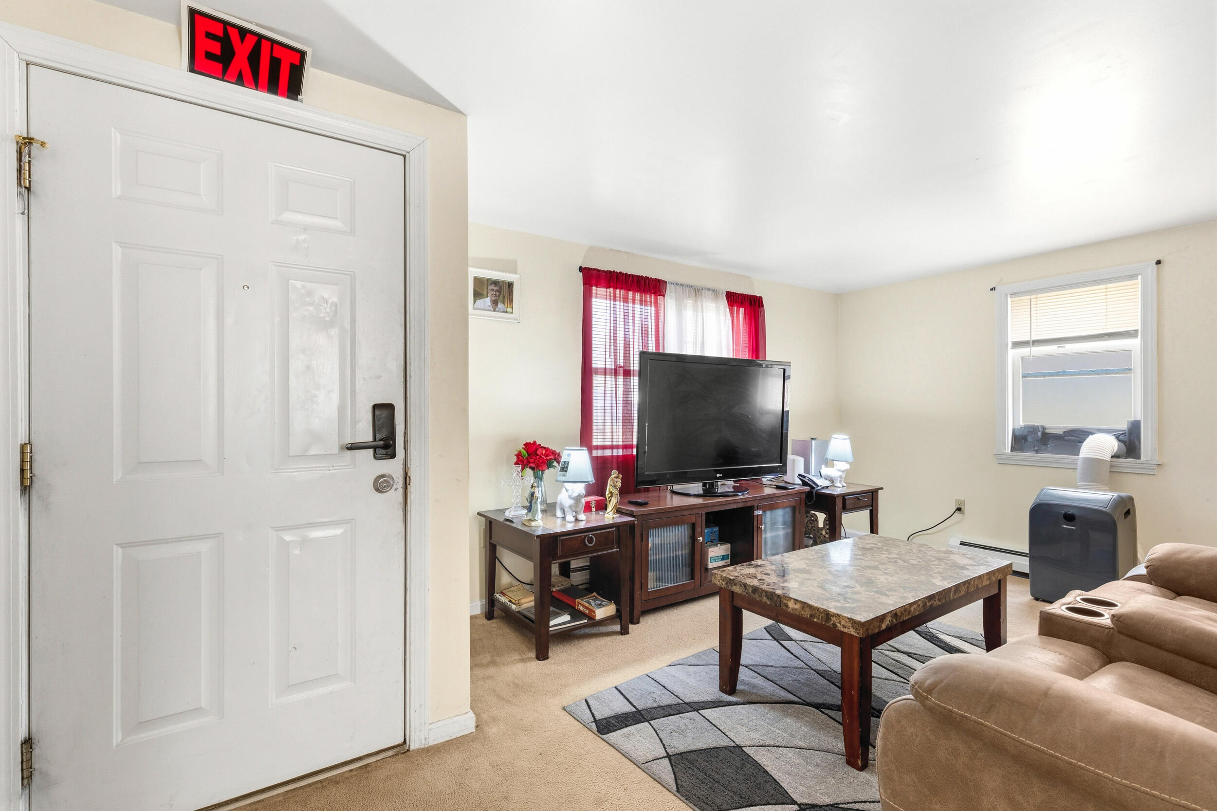 5 Appleby Street Sanford ME 04073