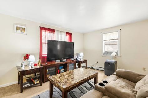 5 Appleby Street Sanford ME 04073