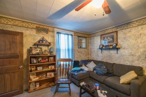 73 Newbury Street Auburn ME 04210