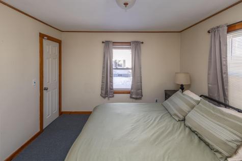 27 Lawrence Avenue Thomaston ME 04861