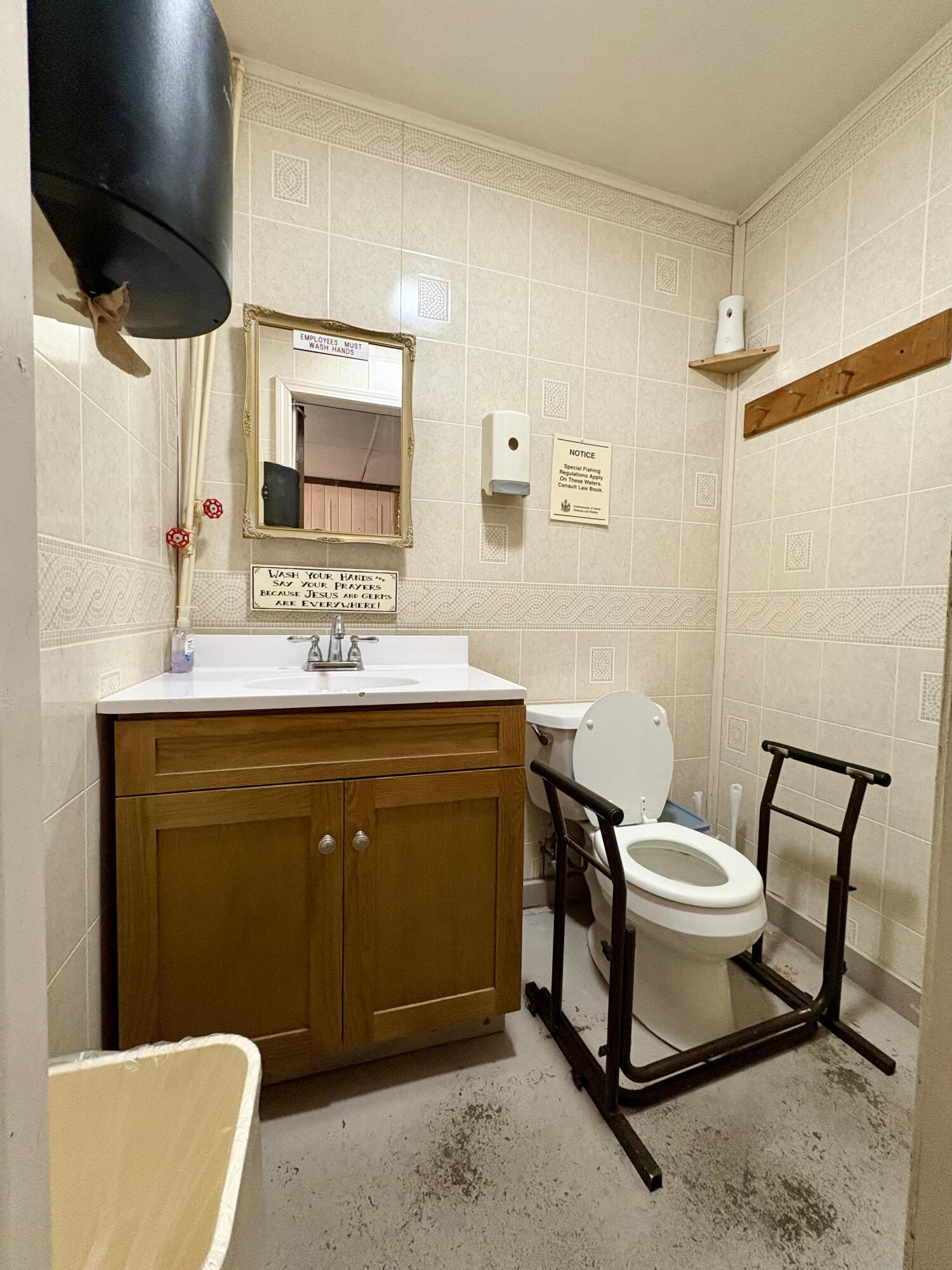 340 Main Road Passadumkeag ME 04475