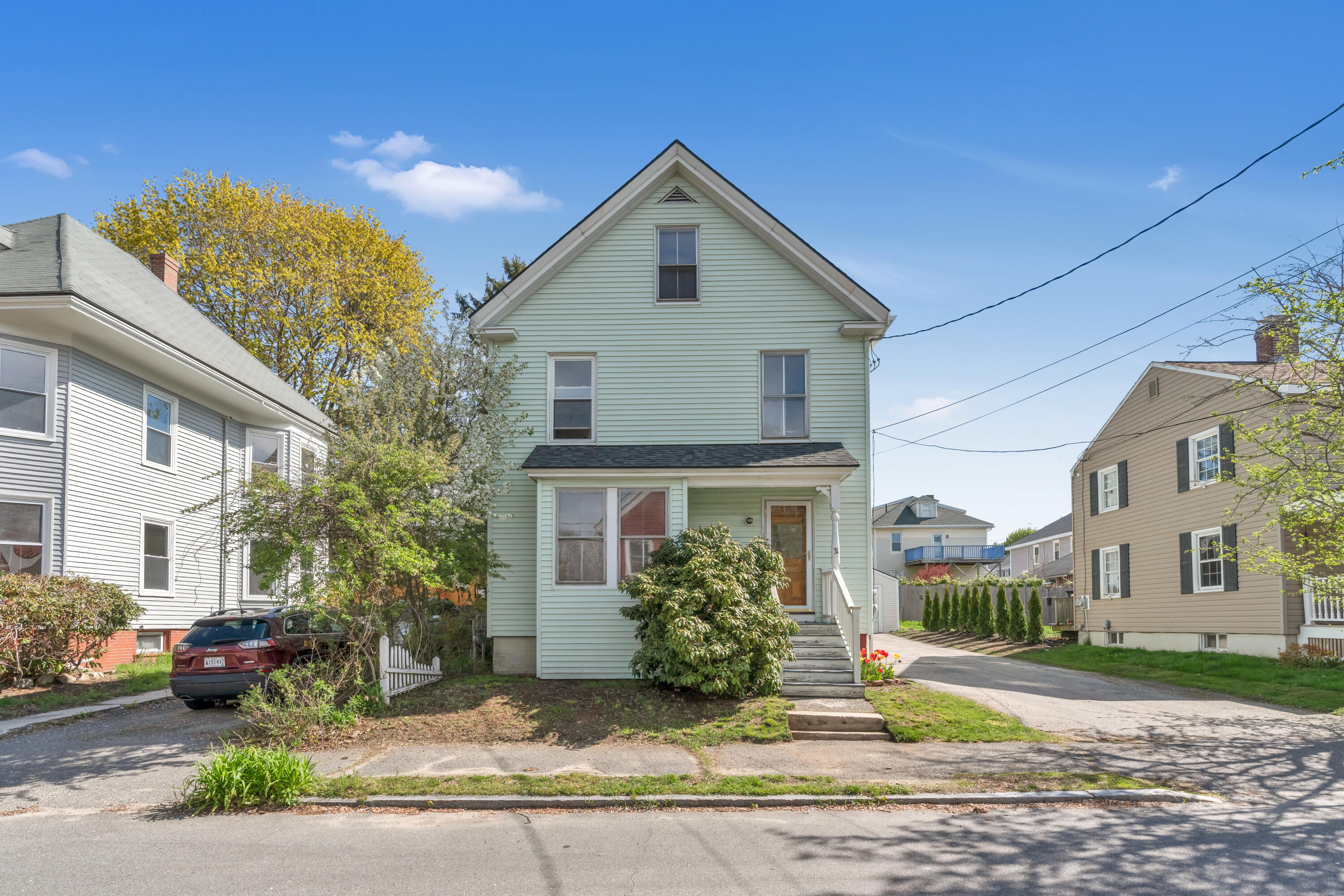 31 Alba Street Portland ME 04103