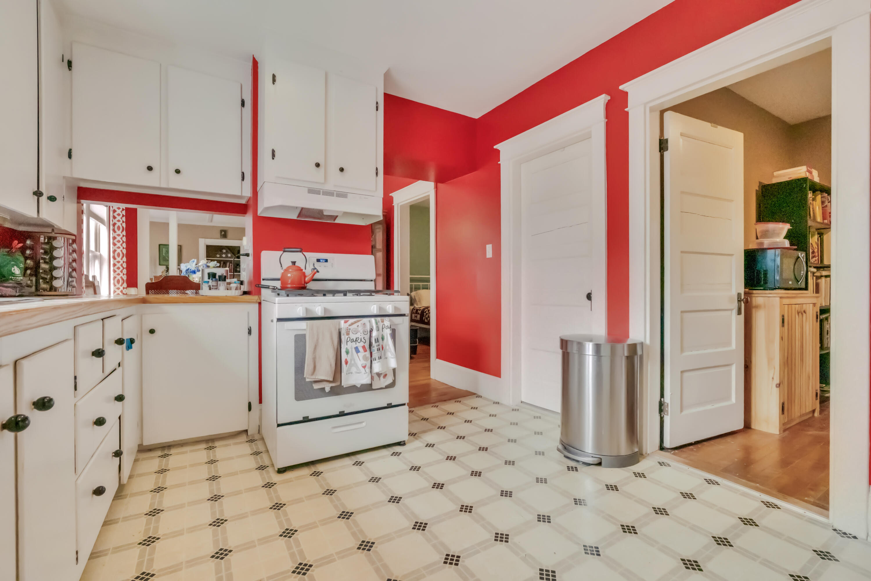 31 Alba Street Portland ME 04103