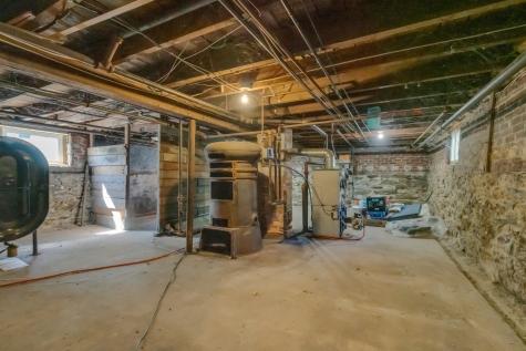 31 Alba Street Portland ME 04103