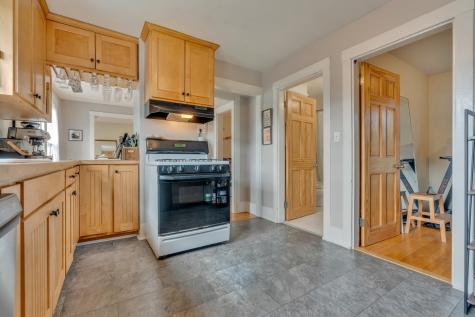 31 Alba Street Portland ME 04103