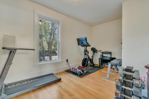 31 Alba Street Portland ME 04103