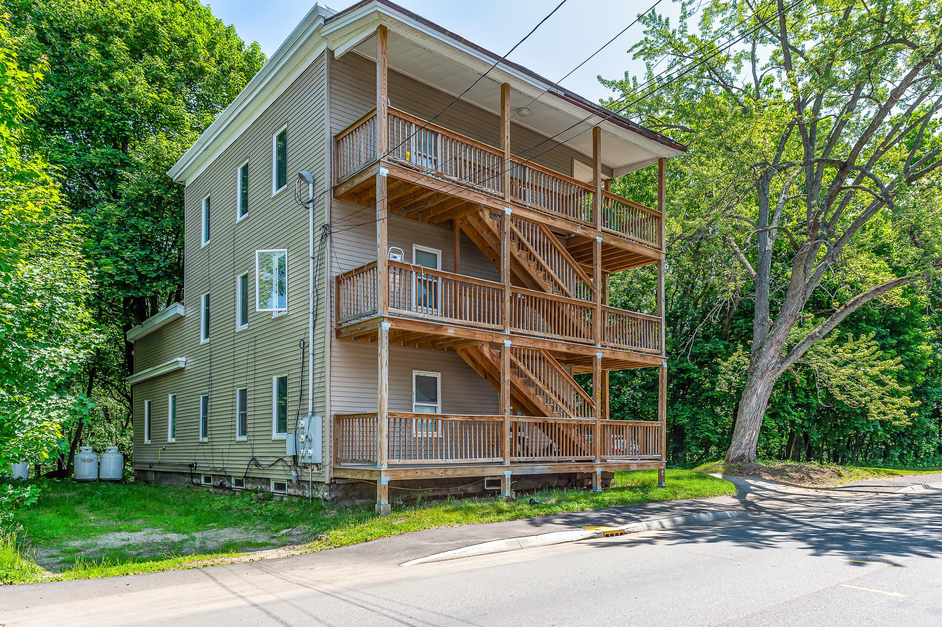 20 Falmouth Street Rumford ME 04276