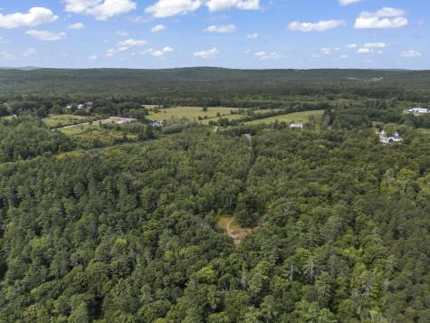 207 N Auburn Road Auburn ME 04210