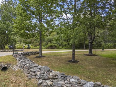 207 N Auburn Road Auburn ME 04210