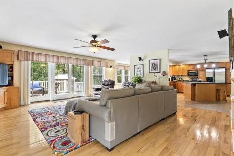 207 N Auburn Road Auburn ME 04210