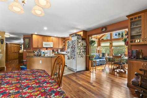 207 N Auburn Road Auburn ME 04210